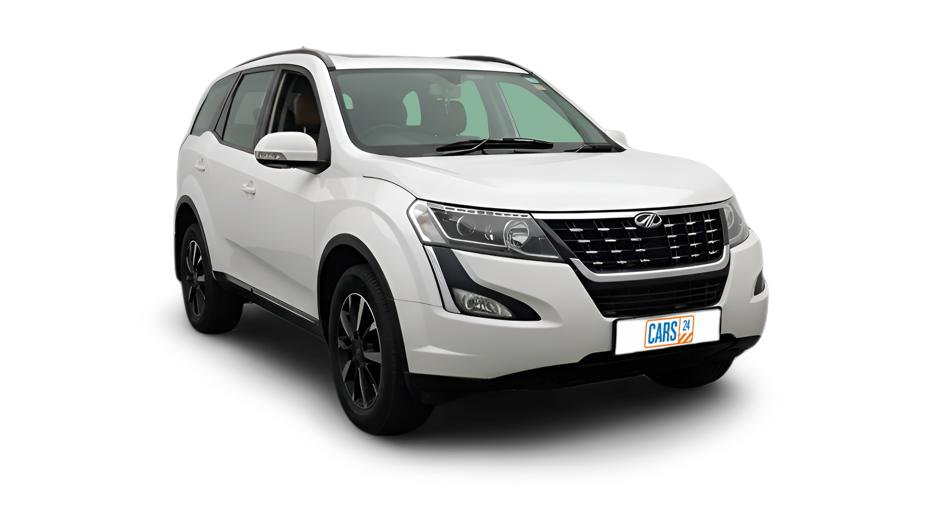 Mahindra XUV500-img